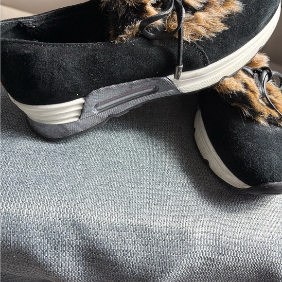 Sesto Meucci Italian Made Women’s Black and Brown Fur-Leopard Trim Shoes - Picture 7 of 8